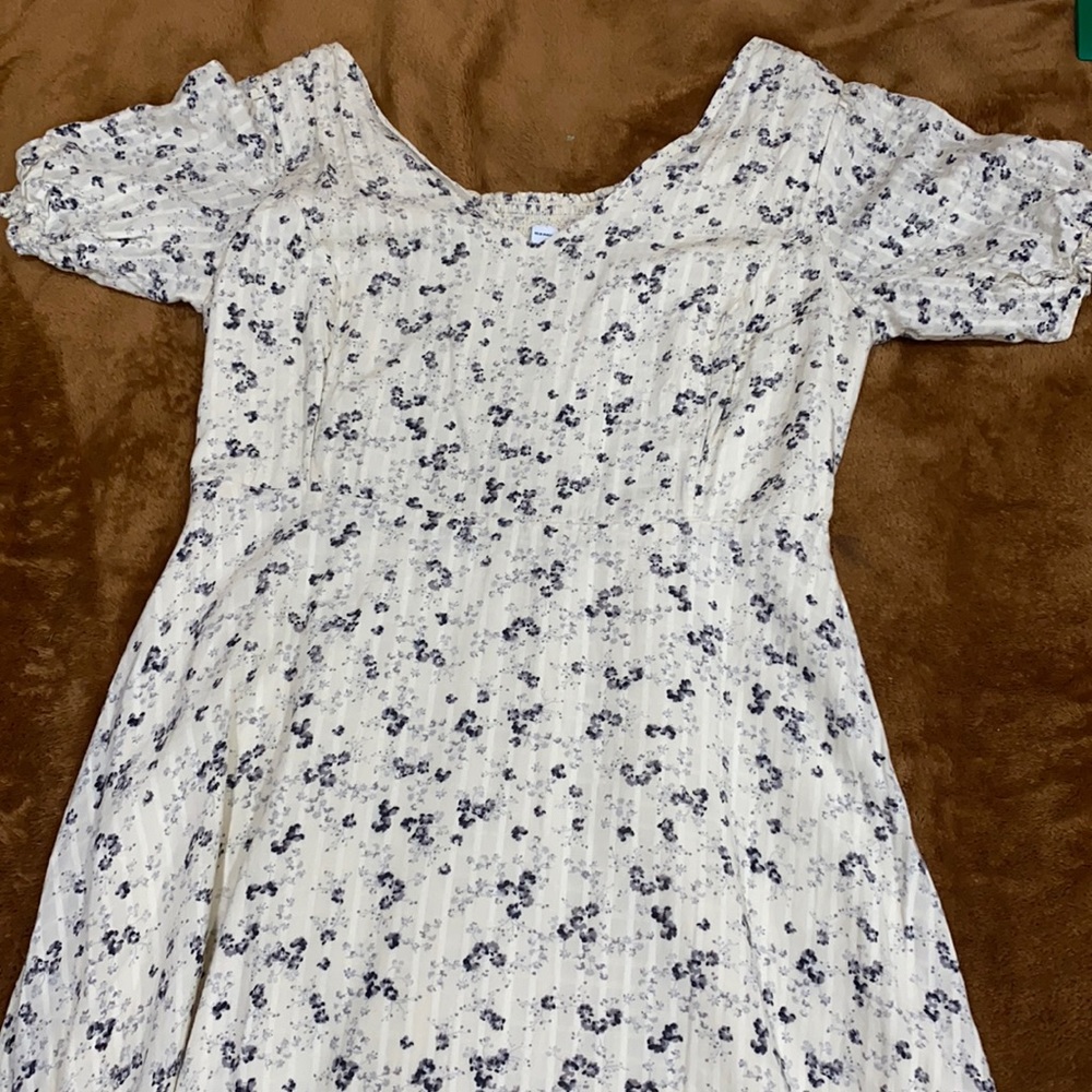 Old Navy Flower Dress